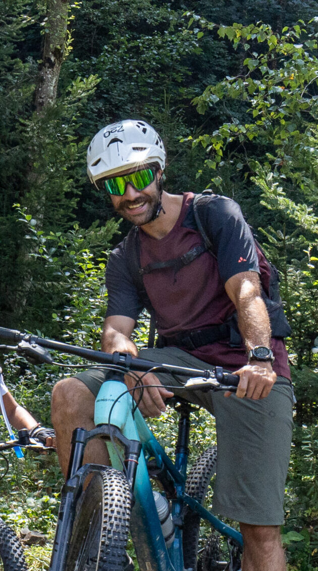 Adrien moniteur